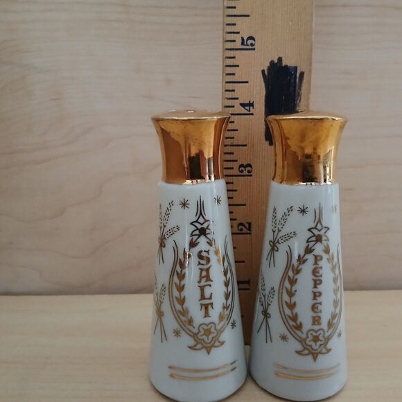 Noritake Japan Hand Painted Embossed Gold Japanese Gravy Boat-Bowl-Salt & Pepper - Picture 15 of 16